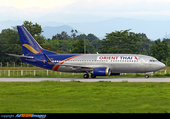 Boeing 737-3T0 Boeing 737-3T0