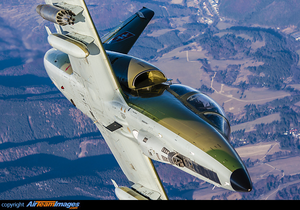 Aero L-39ZA Albatros