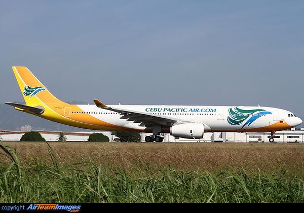Airbus A330-343X Airbus A330-343X