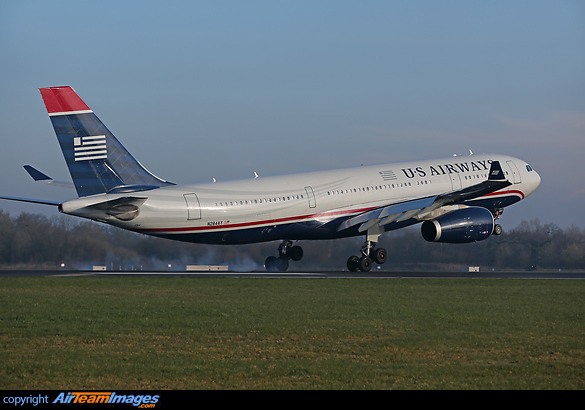 Airbus A330-243 Airbus A330-243