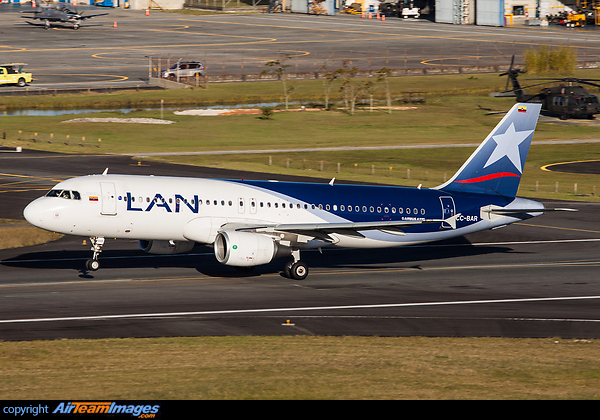 Airbus A320-214 Airbus A320-214