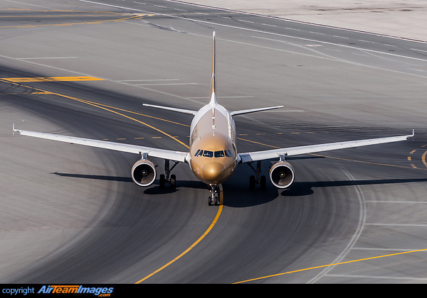 Airbus A320-214 Airbus A320-214