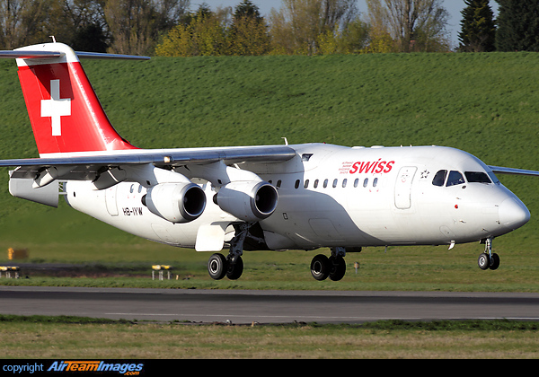 British Aerospace Avro RJ100 British Aerospace Avro RJ100