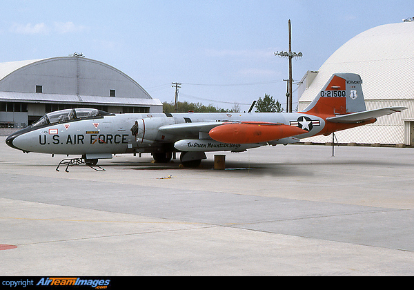 Martin EB-57B Canberra Martin EB-57B Canberra