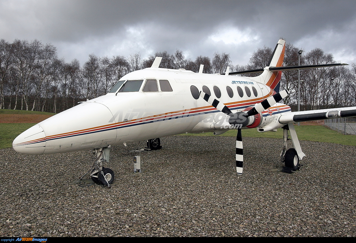 Handley Page Jetstream 200 Large Preview