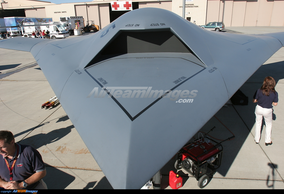 Northrop Grumman X 47b 505 Aircraft Pictures Photos Airteamimages Com