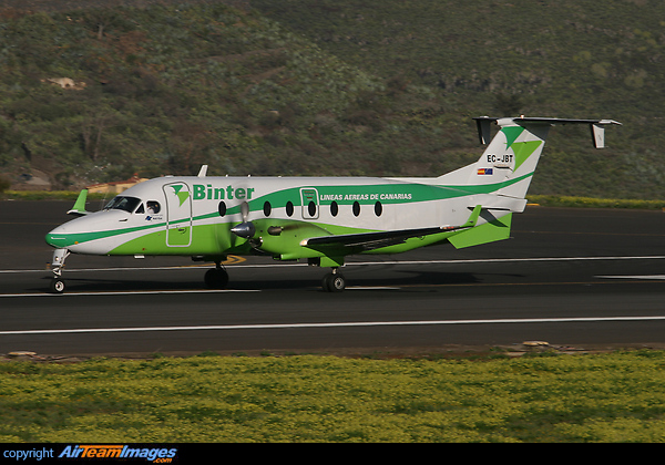 Beechcraft 1900D