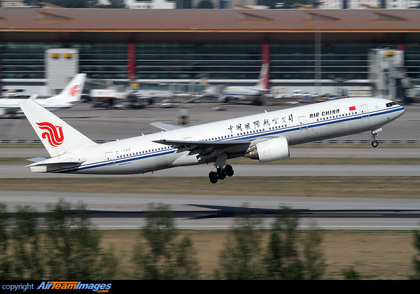 Boeing 777-2J6 Boeing 777-2J6
