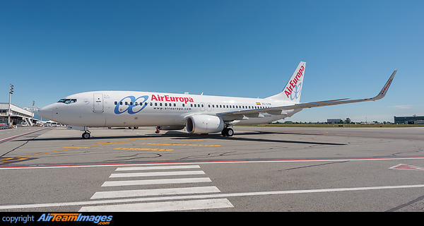 Charter for final of Europa League in Turin. Boeing 737-85P