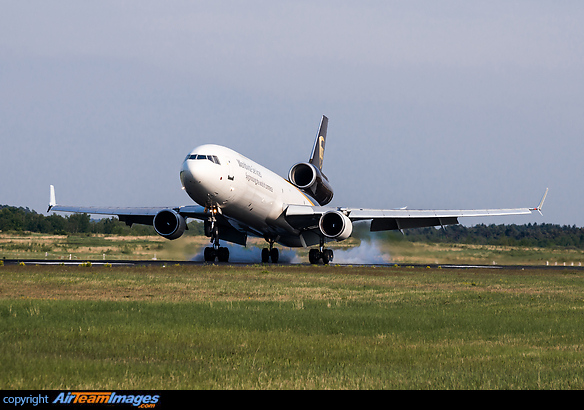 McDonnell Douglas MD-11F McDonnell Douglas MD-11F
