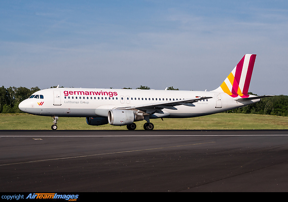 Airbus A320-211 Airbus A320-211