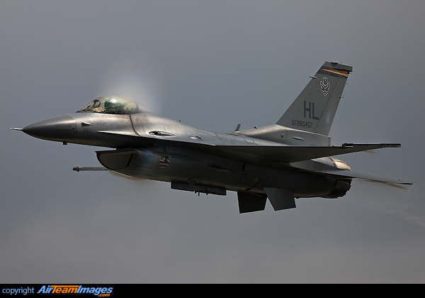 F-16CM Fighting Falcon F-16CM Fighting Falcon