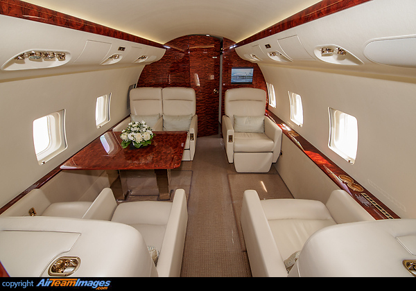 Bombardier Challenger 850 Bombardier Challenger 850