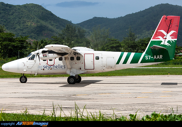 DHC-6-300 Twin Otter DHC-6-300 Twin Otter