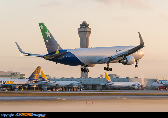 Boeing 767-316F/ER Boeing 767-316F/ER