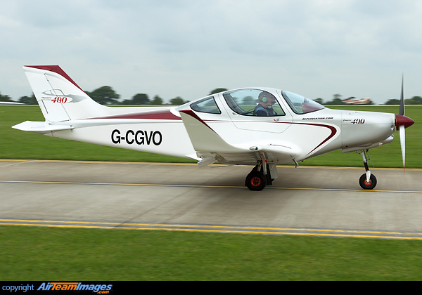 Alpi Aviation Pioneer 400 G-CGVO crashed near Popham Airfield 3rd January 2015. Alpi Aviation Pioneer 400