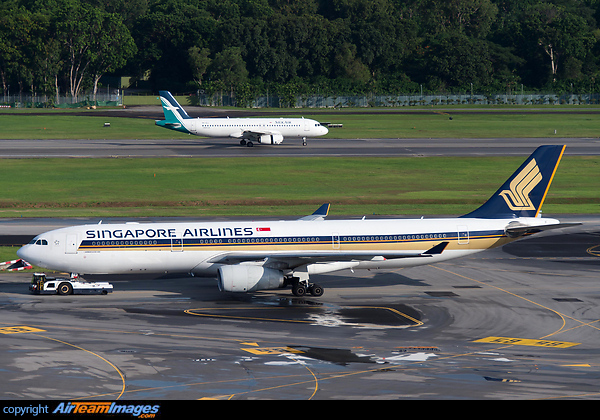 Airbus A330-343E Airbus A330-343E