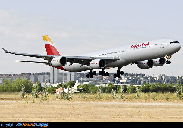Airbus A340-642 Airbus A340-642