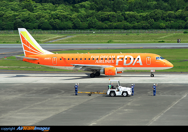 Embraer ERJ-175SD Embraer ERJ-175SD