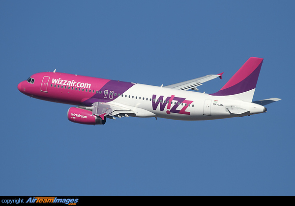 Airbus A320-232 Airbus A320-232