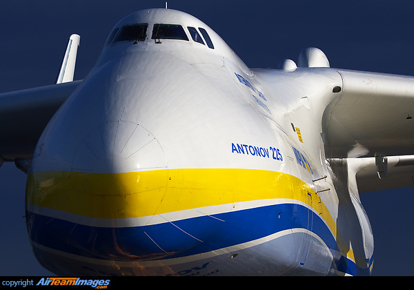 Antonov An-225 Mriya Antonov An-225 Mriya