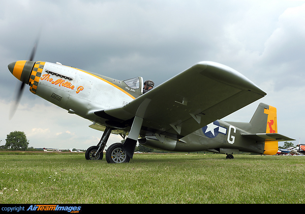 Titan T-51 Mustang