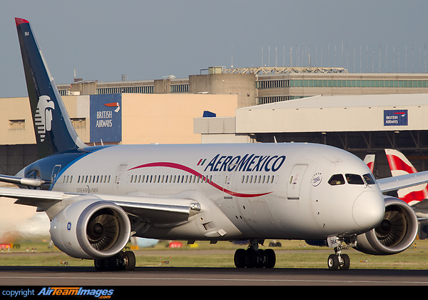 Boeing 787-8 Dreamliner Boeing 787-8 Dreamliner