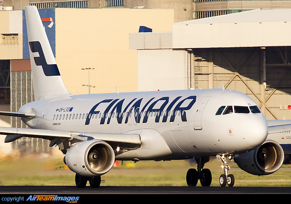 Airbus A320-214 Airbus A320-214