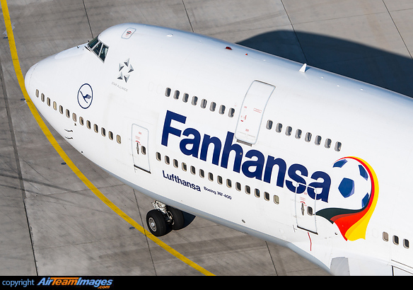 Special "Fanhansa" titles to promote the LH fan campaign for the FIFA Football World Cup 2014. Boeing 747-430