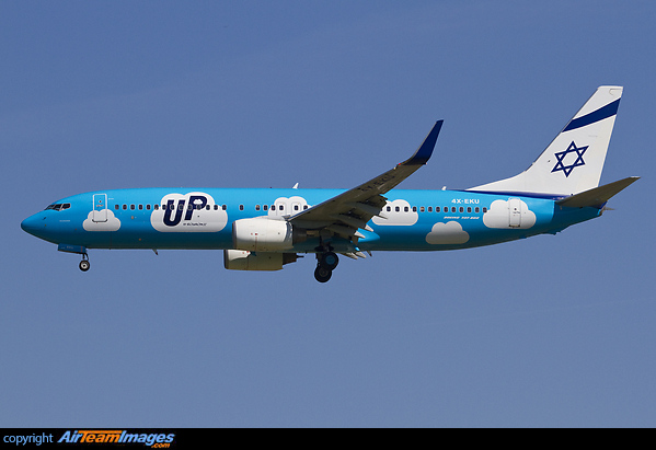Boeing 737-85P Boeing 737-85P