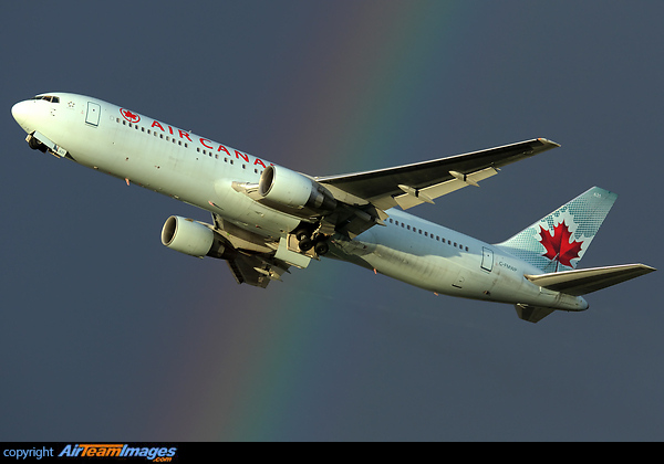 Boeing 767-333/ER Boeing 767-333/ER