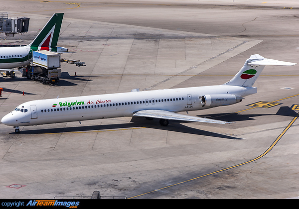 McDonnell Douglas MD-82 McDonnell Douglas MD-82
