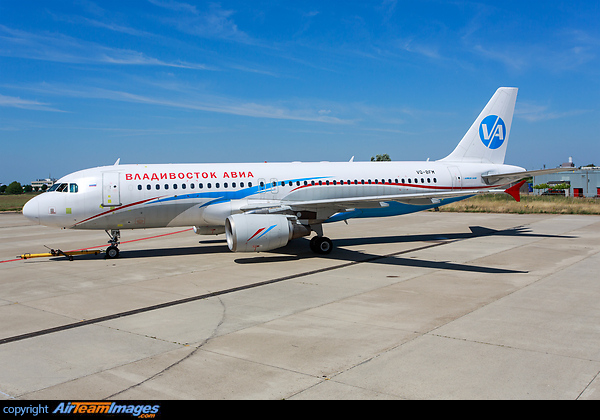 Airbus A320-214 Airbus A320-214
