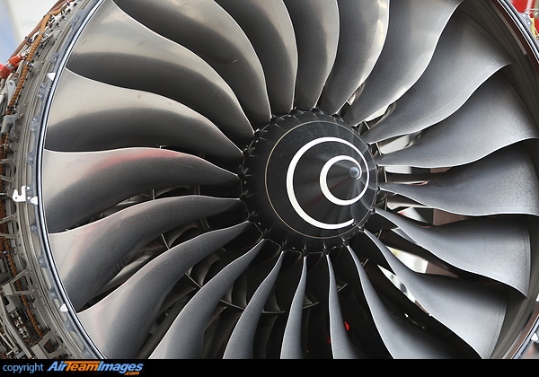 Rolls-Royce Trent 1000 Engine Rolls-Royce Trent 1000 Engine