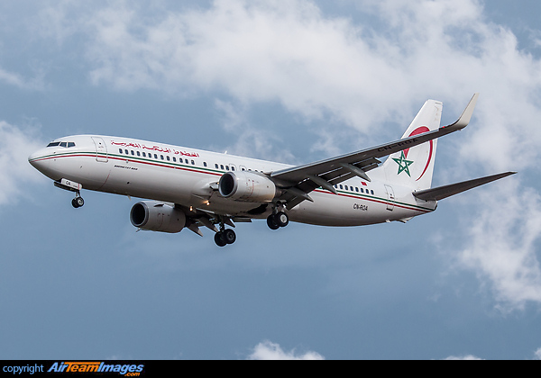 Boeing 737-8B6 Boeing 737-8B6