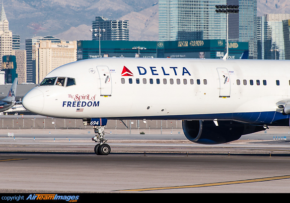 "Spirit of Freedom" Boeing 757-232