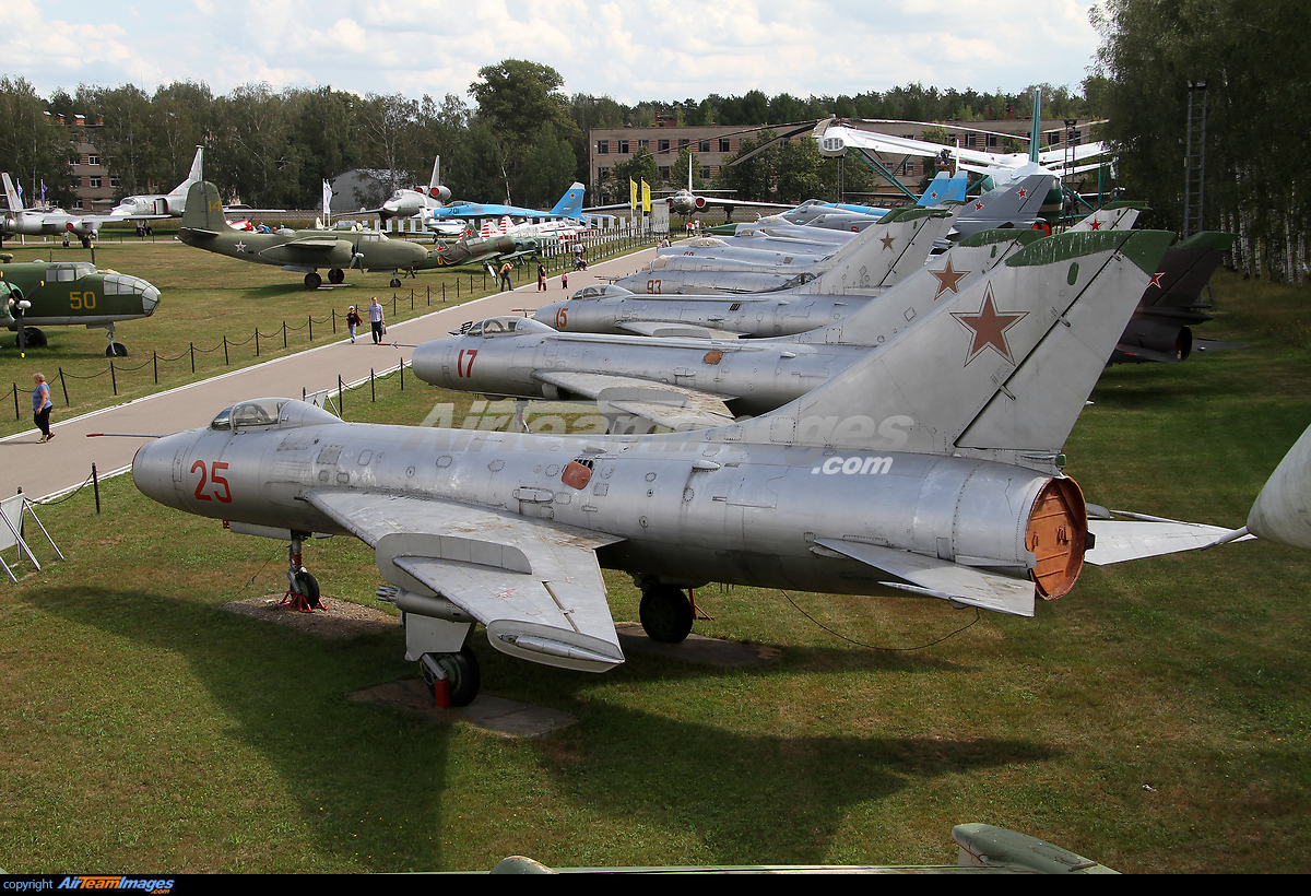 Sukhoi Su7 Large Preview