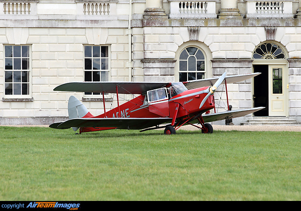 DH-87B Hornet Moth DH-87B Hornet Moth