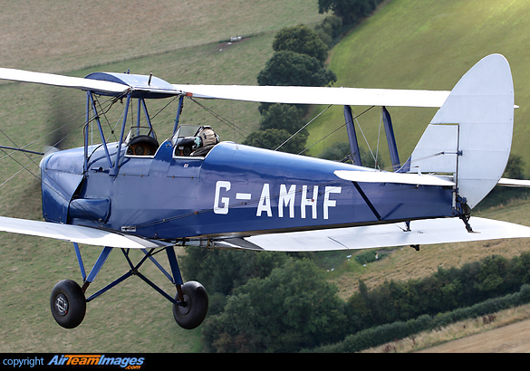 DH-82A Tiger Moth II DH-82A Tiger Moth II