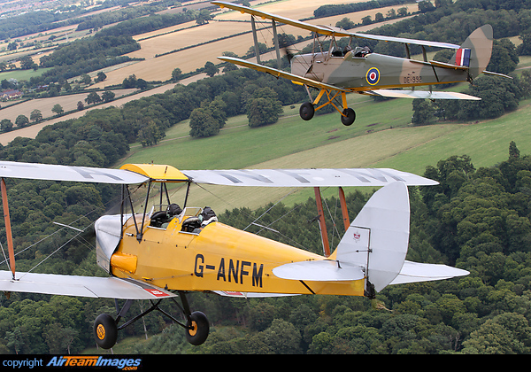 DH-82A Tiger Moth II DH-82A Tiger Moth II