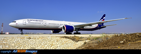 Boeing 777-3M0/ER Boeing 777-3M0/ER