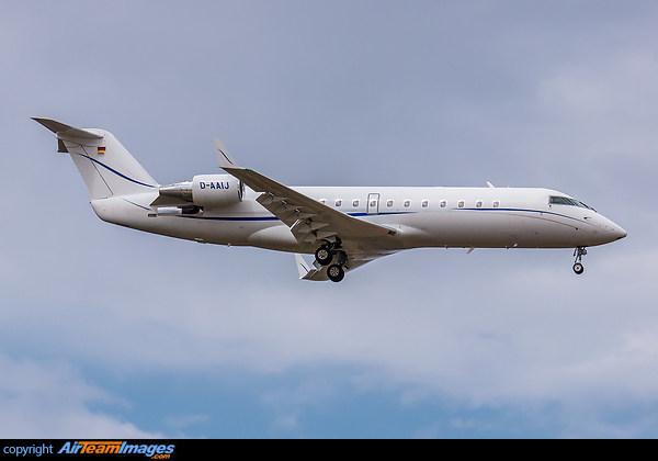 Bombardier Challenger 850 Bombardier Challenger 850