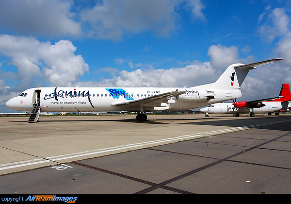 With additional Sky logo Fokker 100
