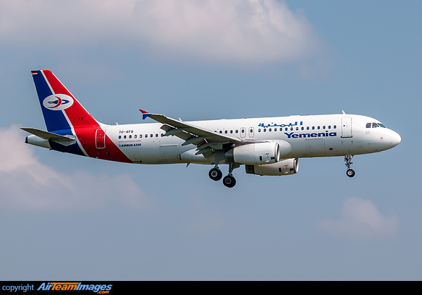 Airbus A320-233 Airbus A320-233