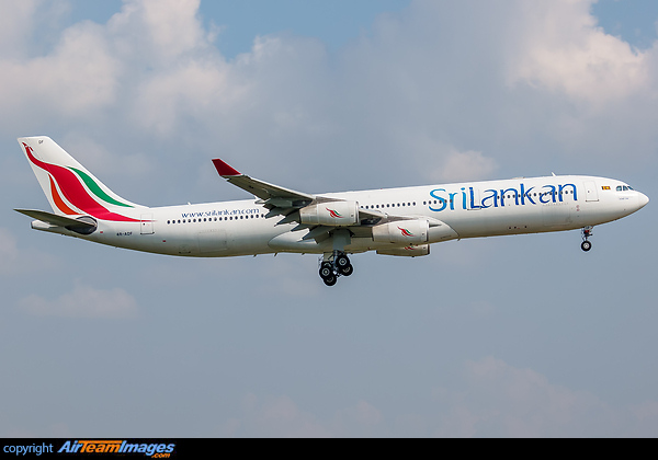 Airbus A340-313X Airbus A340-313X