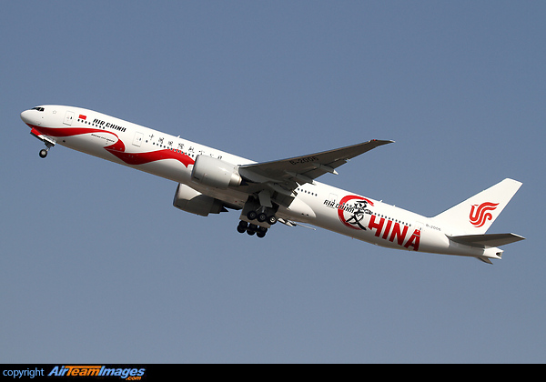 Boeing 777-39L/ER Boeing 777-39L/ER