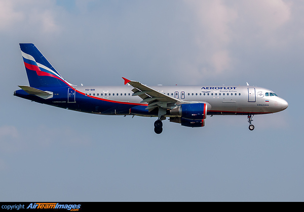 Airbus A320-214 Airbus A320-214
