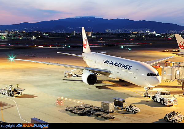 Boeing 777-289 Boeing 777-289