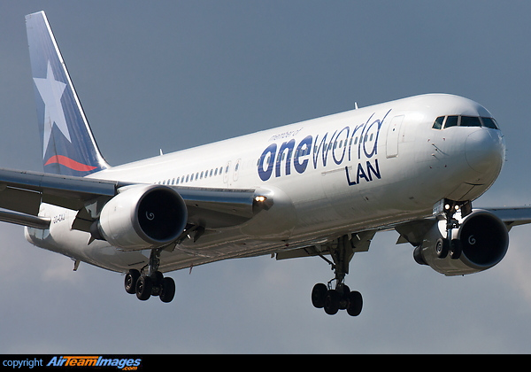 Boeing 767-316/ER Boeing 767-316/ER