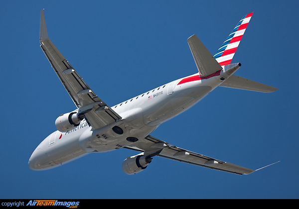 New winglets on the E175 Embraer ERJ-175LR